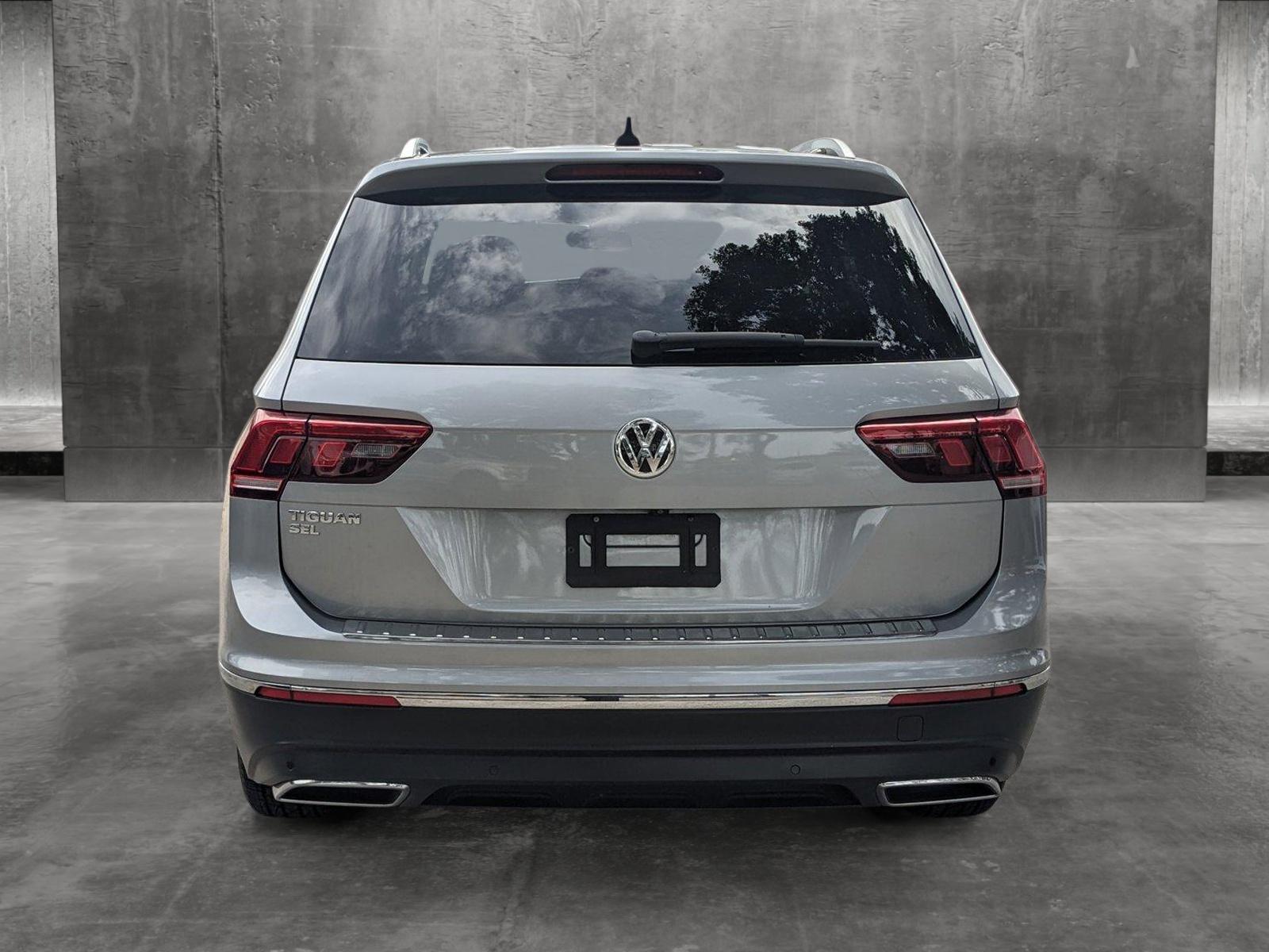 2019 Volkswagen Tiguan Vehicle Photo in GREENACRES, FL 33463-3207