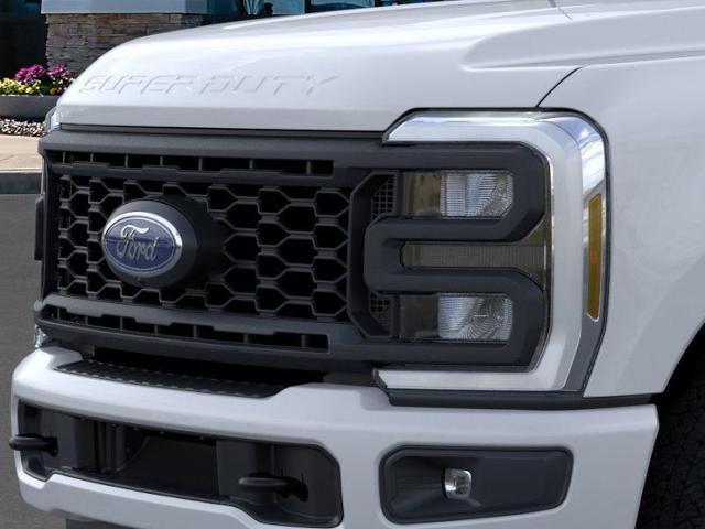 2024 Ford Super Duty F-350 SRW Vehicle Photo in Weatherford, TX 76087