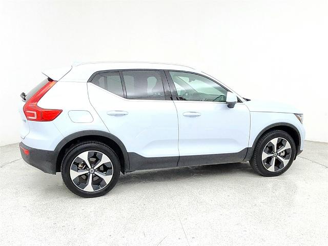 2024 Volvo XC40 Vehicle Photo in Grapevine, TX 76051