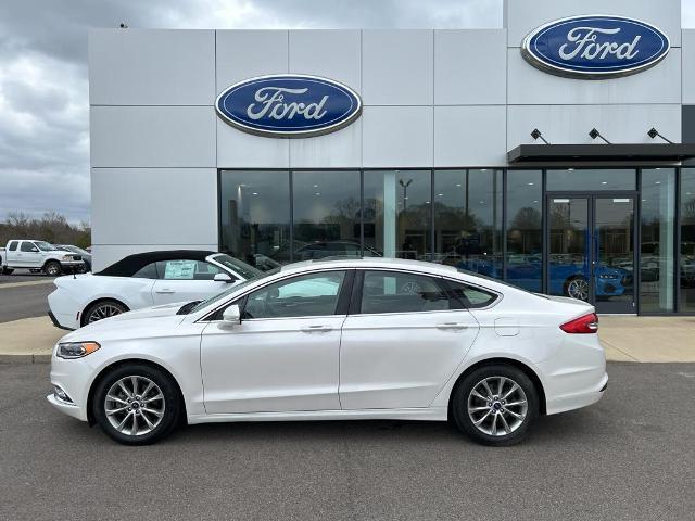 2017 Ford Fusion Vehicle Photo in Martin, TN 38237