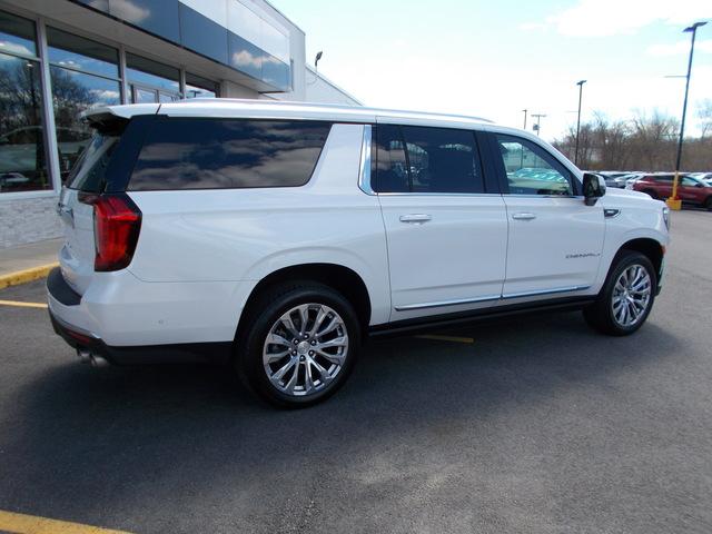 2024 GMC Yukon XL Vehicle Photo in LOWELL, MA 01852-4336