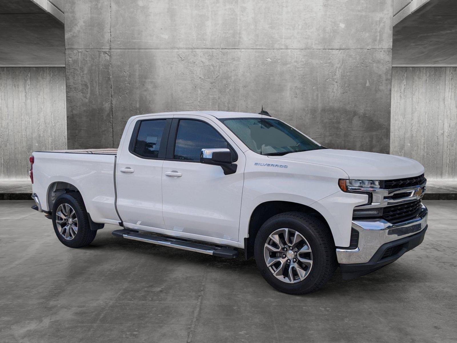 2020 Chevrolet Silverado 1500 Vehicle Photo in PEMBROKE PINES, FL 33024-6534