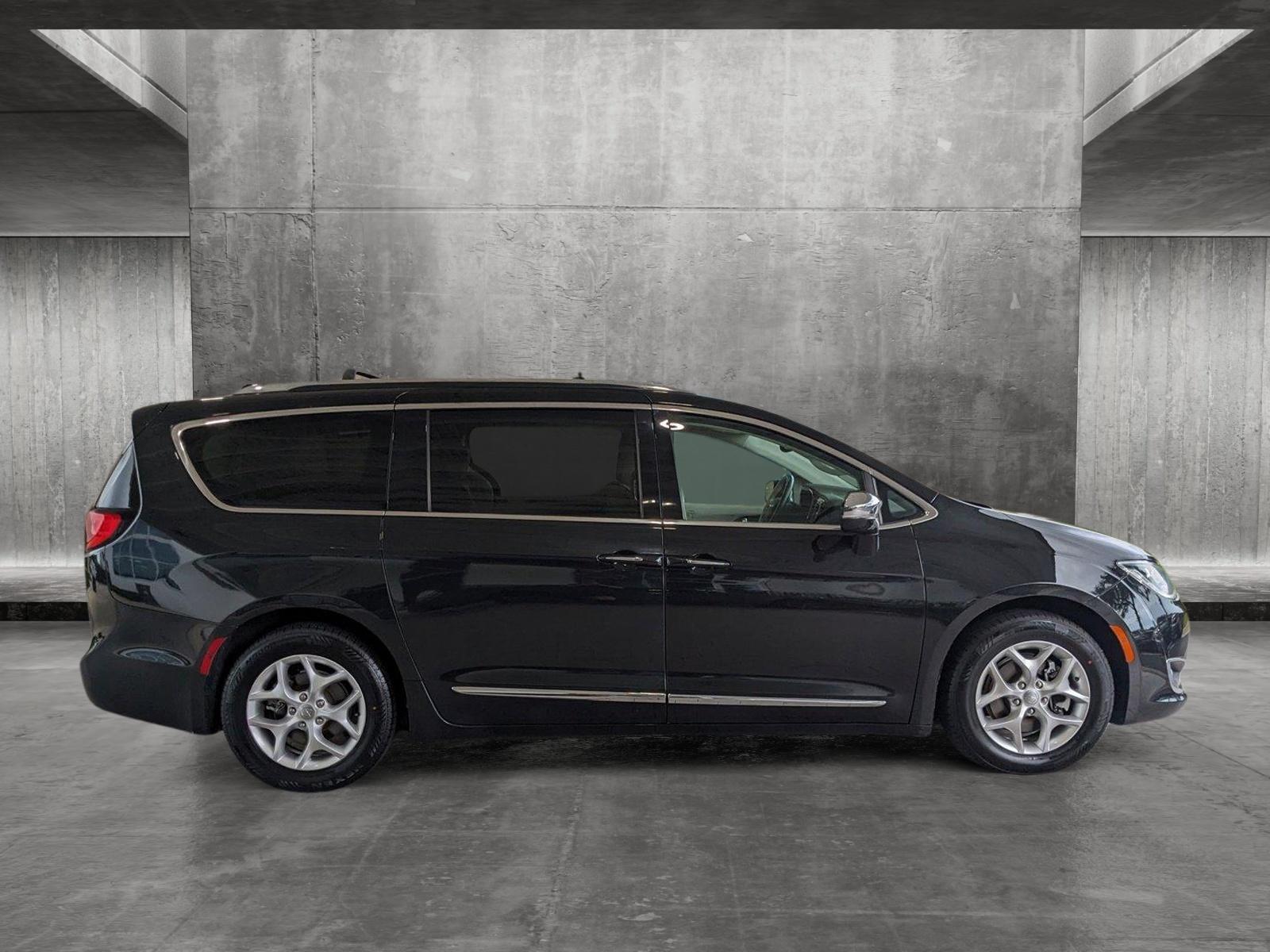 2020 Chrysler Pacifica Vehicle Photo in Sanford, FL 32771