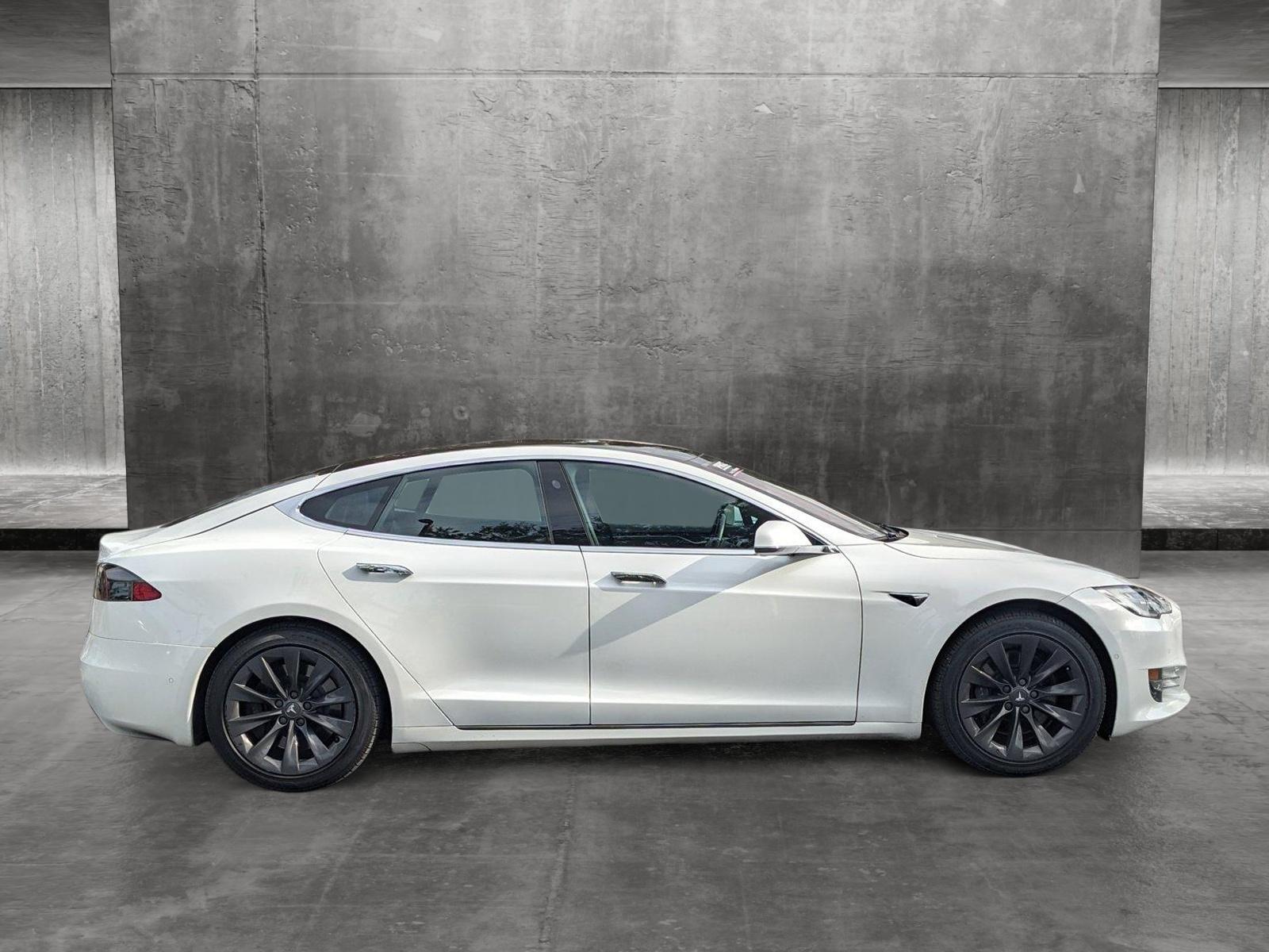 2020 Tesla Model S Vehicle Photo in GREENACRES, FL 33463-3207