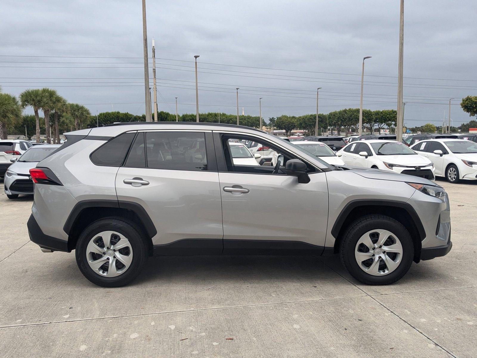 2021 Toyota RAV4 Vehicle Photo in Davie, FL 33331