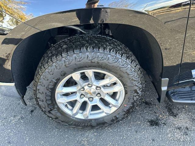 2024 Chevrolet Silverado 1500 Vehicle Photo in GREELEY, CO 80634-4125