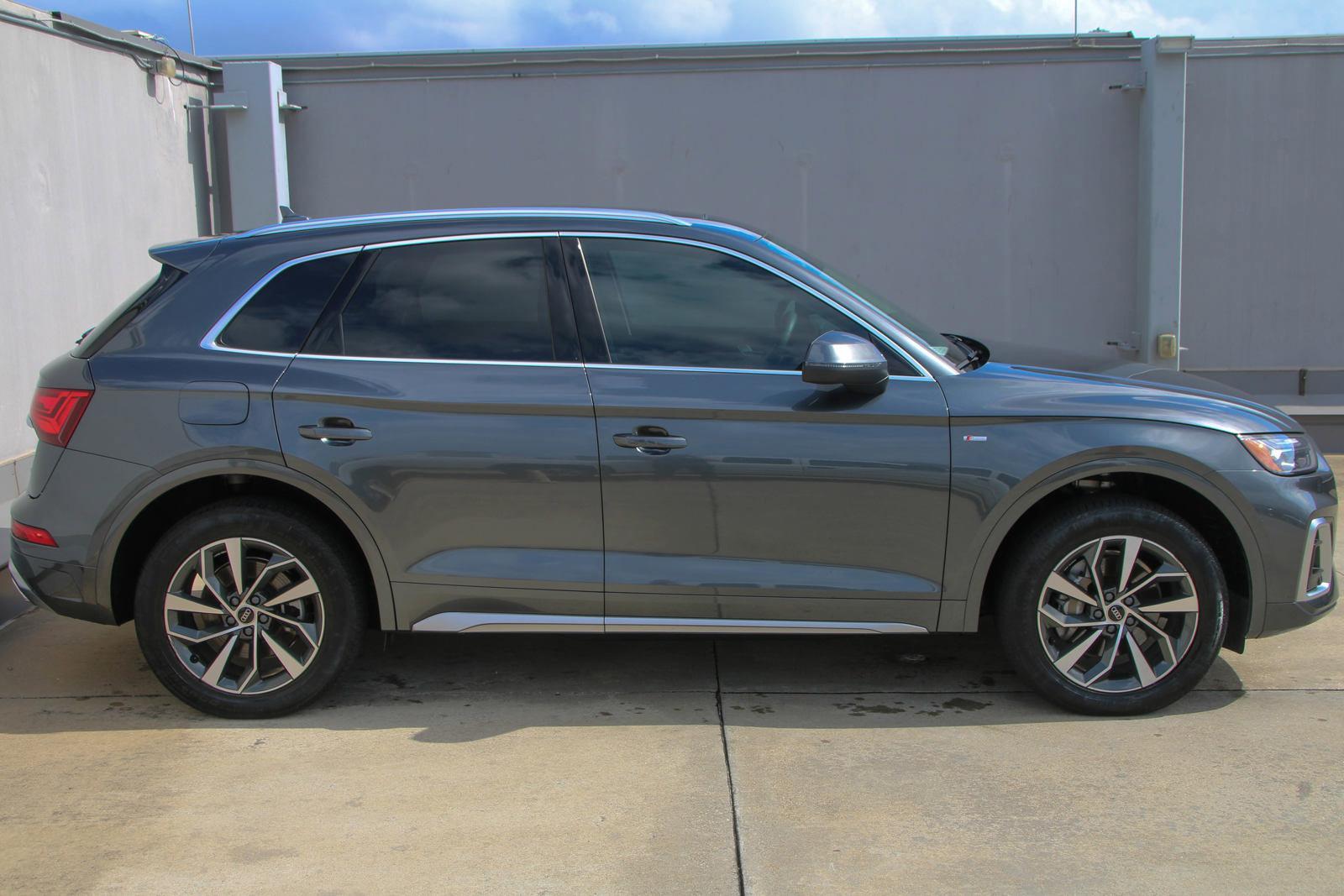 2023 Audi Q5 Vehicle Photo in SUGAR LAND, TX 77478