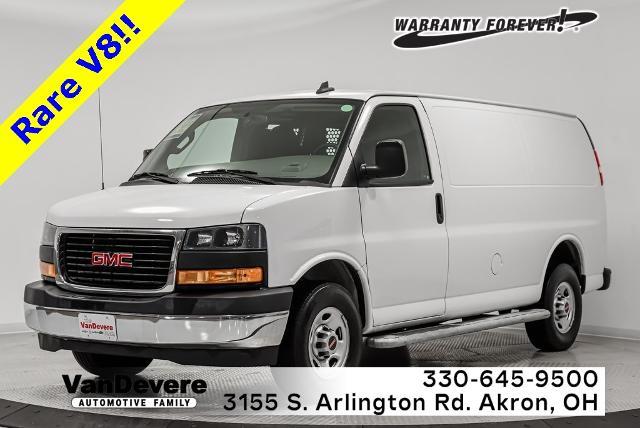 2020 GMC Savana Cargo Van Vehicle Photo in Akron, OH 44312