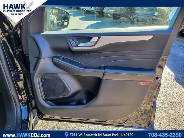 2022 Ford Escape Vehicle Photo in Saint Charles, IL 60174