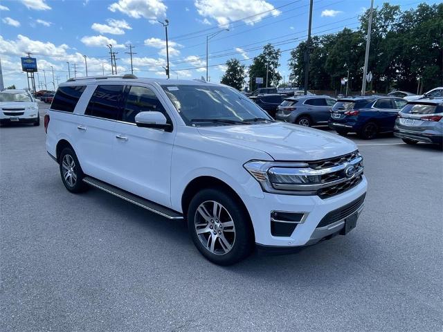 2022 Ford Expedition Max Vehicle Photo in ALCOA, TN 37701-3235