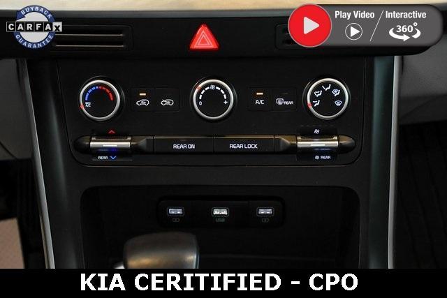 2022 Kia Carnival Vehicle Photo in Everett, WA 98204