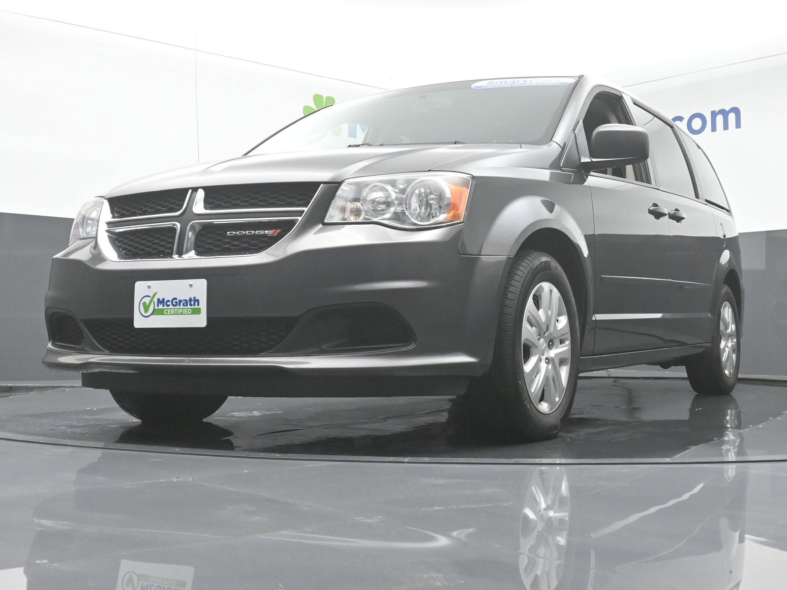 2016 Dodge Grand Caravan Vehicle Photo in Marion, IA 52302