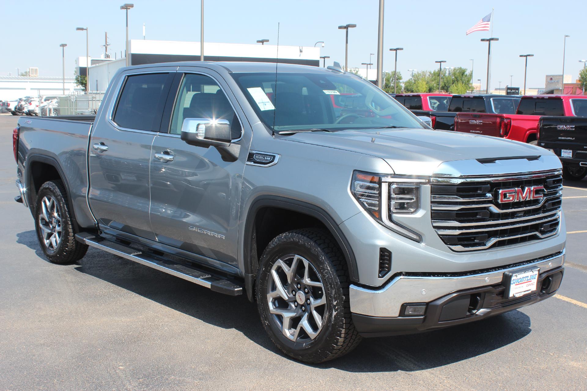 2024 GMC Sierra 1500 Vehicle Photo in AURORA, CO 80012-4011