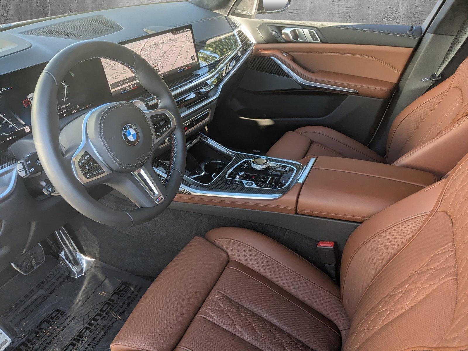 2024 BMW X7 M60i Vehicle Photo in Towson, MD 21204