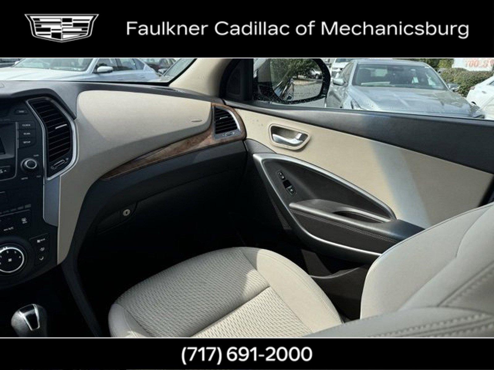 2016 Hyundai SANTA FE Vehicle Photo in MECHANICSBURG, PA 17050-1707