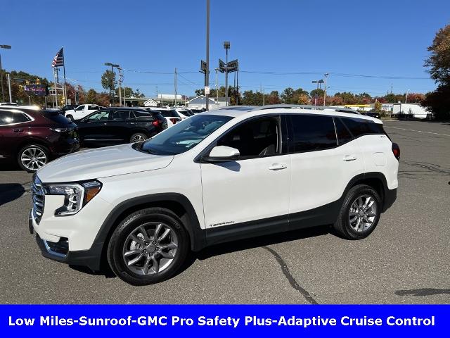 2022 GMC Terrain Vehicle Photo in CHICOPEE, MA 01020-5001