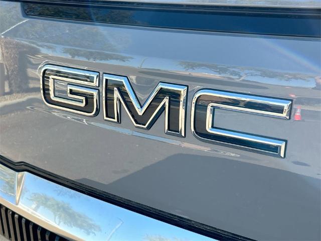 2024 GMC Sierra EV Vehicle Photo in GOODYEAR, AZ 85338-1310