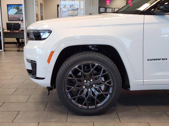 2025 Jeep Grand Cherokee L Vehicle Photo in Cleburne, TX 76033