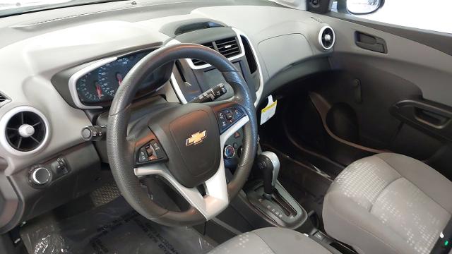 2020 Chevrolet Sonic Vehicle Photo in HANNIBAL, MO 63401-5401