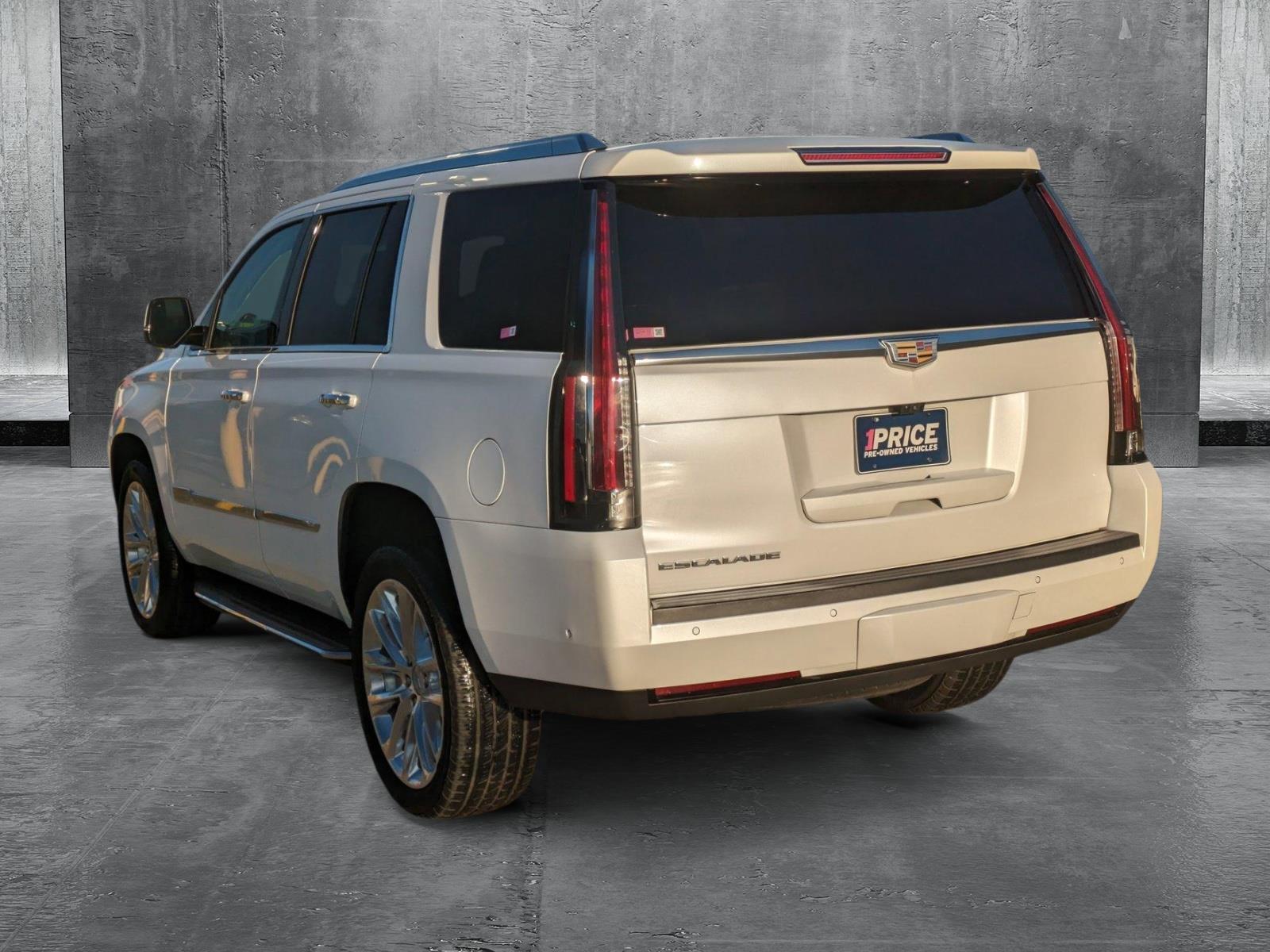 2019 Cadillac Escalade Vehicle Photo in Rockville, MD 20852