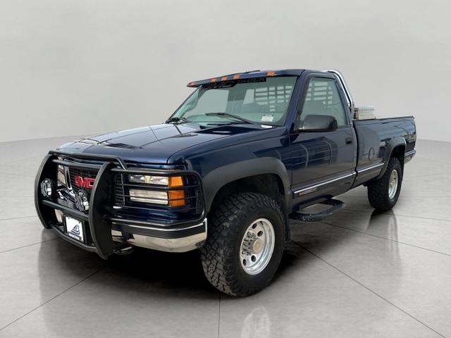 2000 GMC Sierra 2500 Vehicle Photo in MANITOWOC, WI 54220-5838