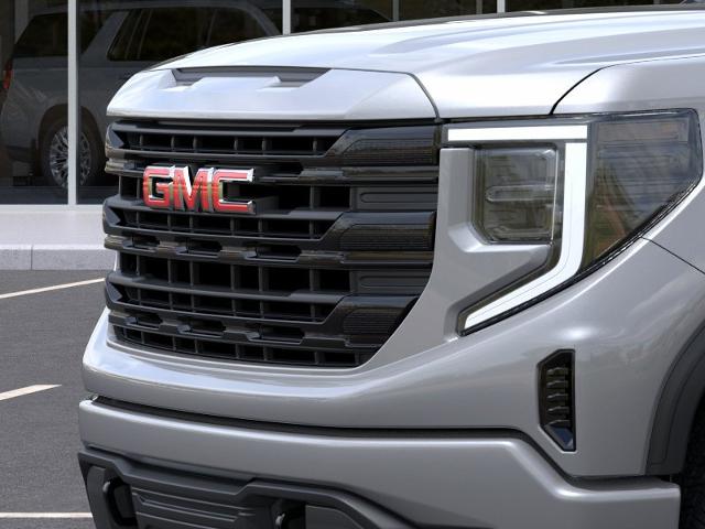 2024 GMC Sierra 1500 Vehicle Photo in GLENSHAW, PA 15116-1739