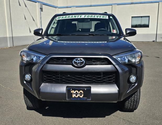 Used 2019 Toyota 4Runner SR5 with VIN JTEBU5JR0K5677302 for sale in La Grande, OR