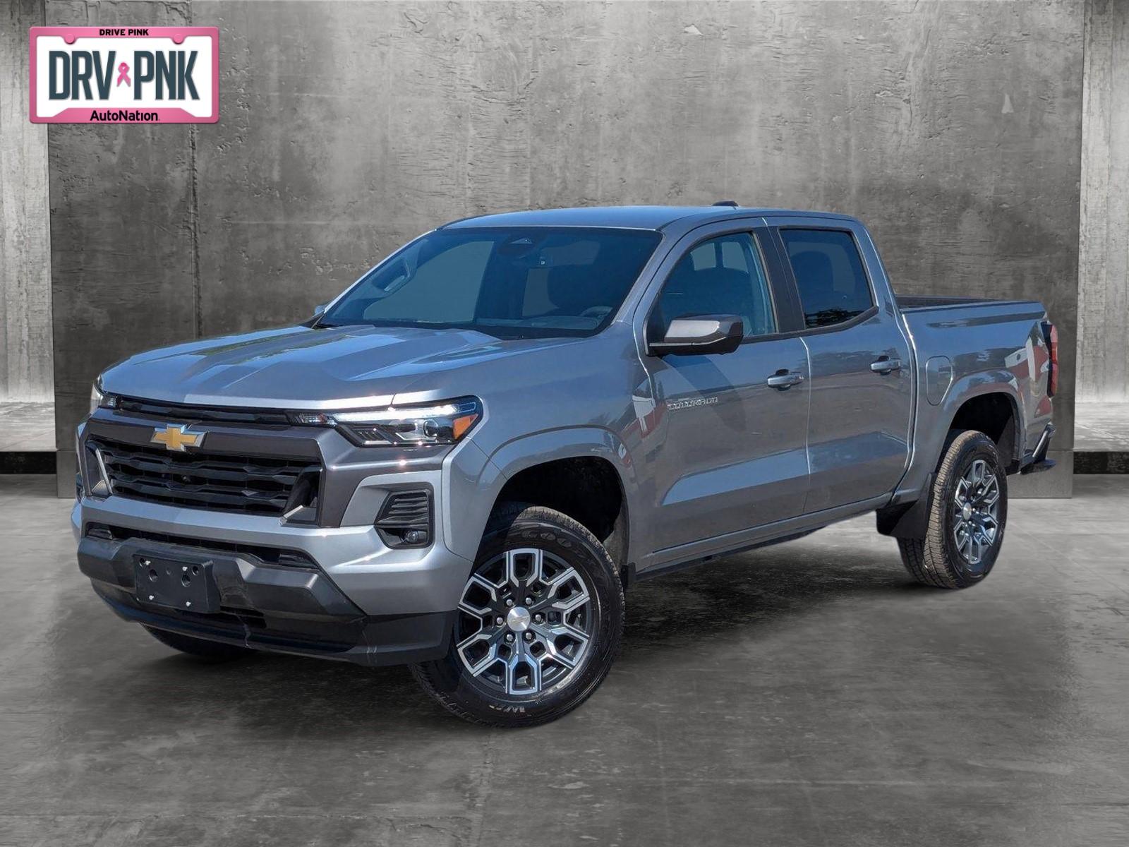 Select 2024 Chevrolet Colorado