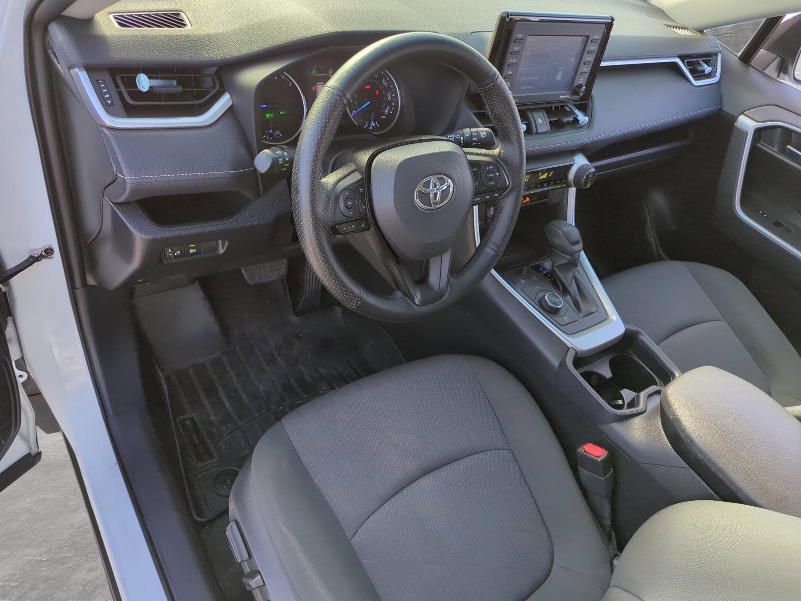 2020 Toyota RAV4 Vehicle Photo in Ft. Myers, FL 33907