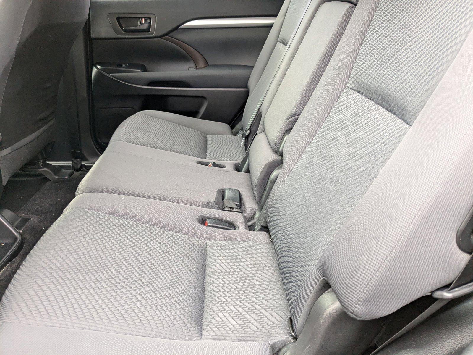 2019 Toyota Highlander Vehicle Photo in Miami, FL 33015