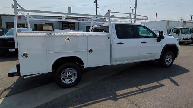 2024 GMC Sierra 2500 HD Vehicle Photo in PASADENA, CA 91107-3803