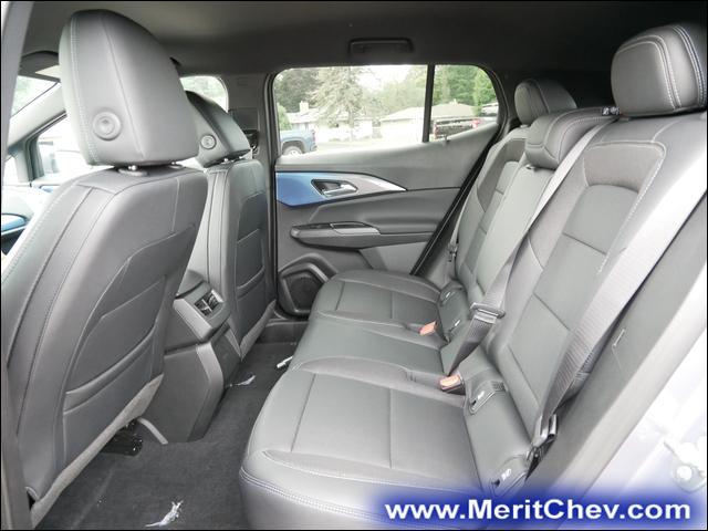 2024 Chevrolet Equinox EV Vehicle Photo in MAPLEWOOD, MN 55119-4794