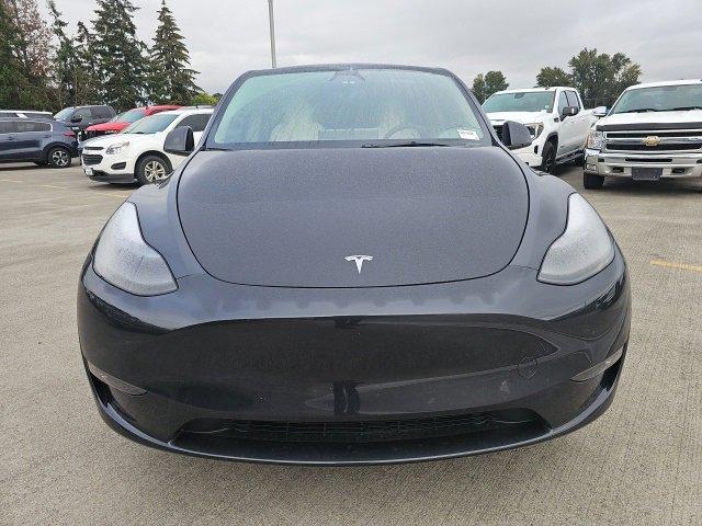 2024 Tesla Model Y Vehicle Photo in PUYALLUP, WA 98371-4149