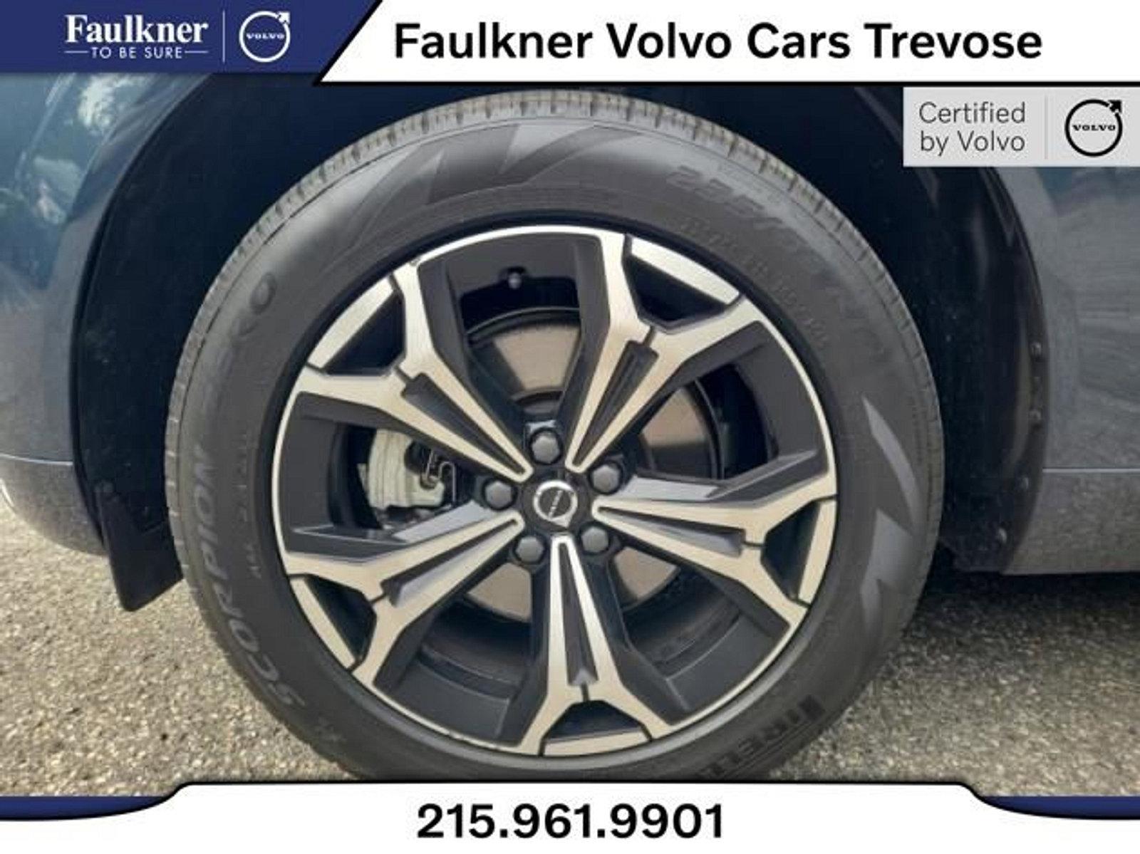 2022 Volvo XC60 Vehicle Photo in Trevose, PA 19053