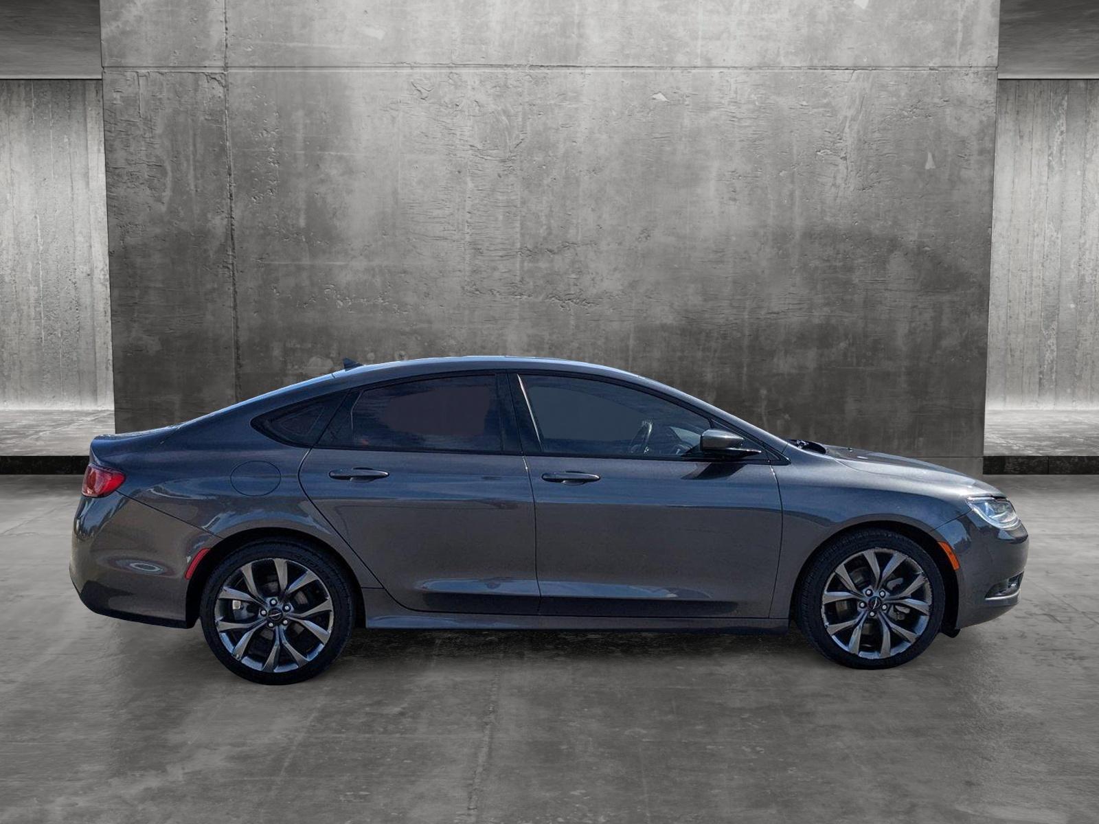 2015 Chrysler 200 Vehicle Photo in Spokane Valley, WA 99212