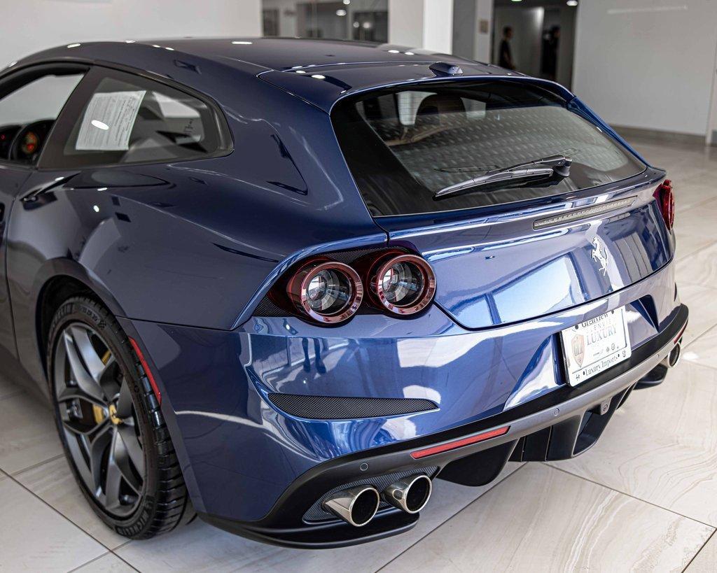 2019 Ferrari GTC4Lusso Vehicle Photo in Saint Charles, IL 60174