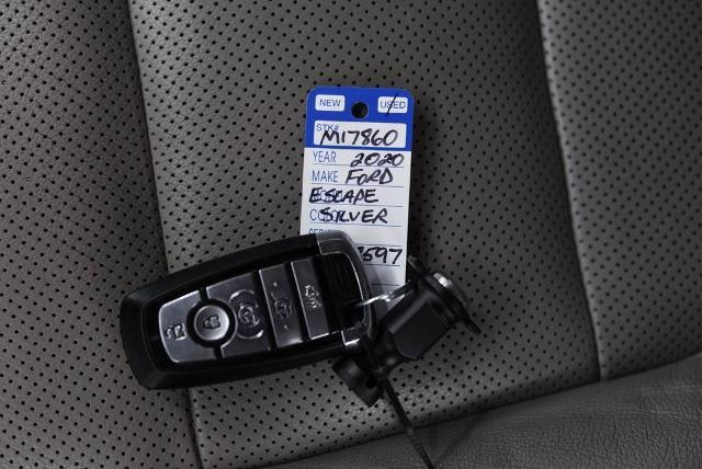 2020 Ford Escape Vehicle Photo in Akron, OH 44312