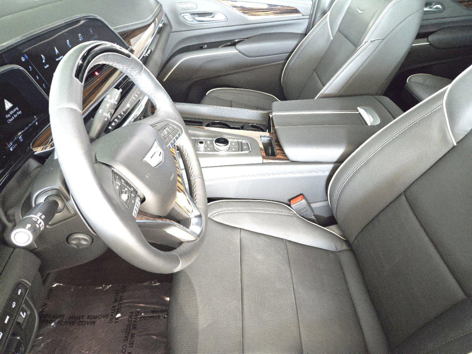 2024 Cadillac Escalade Vehicle Photo in DALLAS, TX 75209-3095