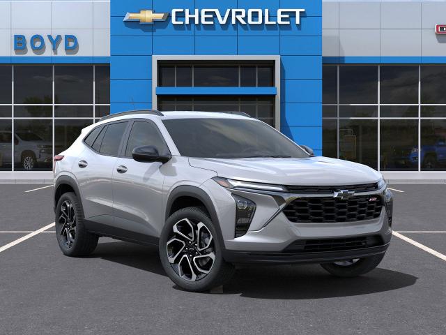 2025 Chevrolet Trax Vehicle Photo in EMPORIA, VA 23847-1235