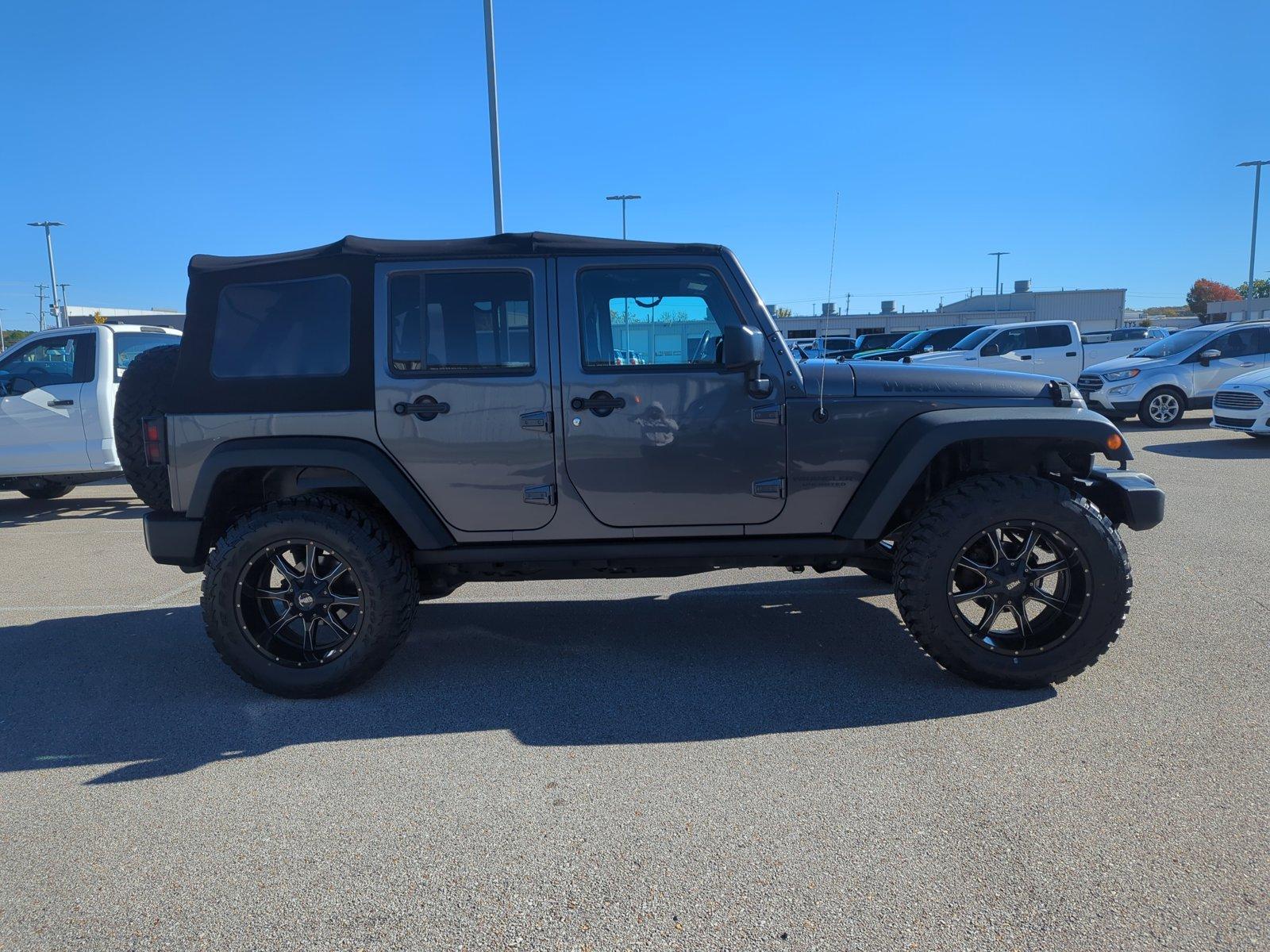 2017 Jeep Wrangler Unlimited Vehicle Photo in Memphis, TN 38133