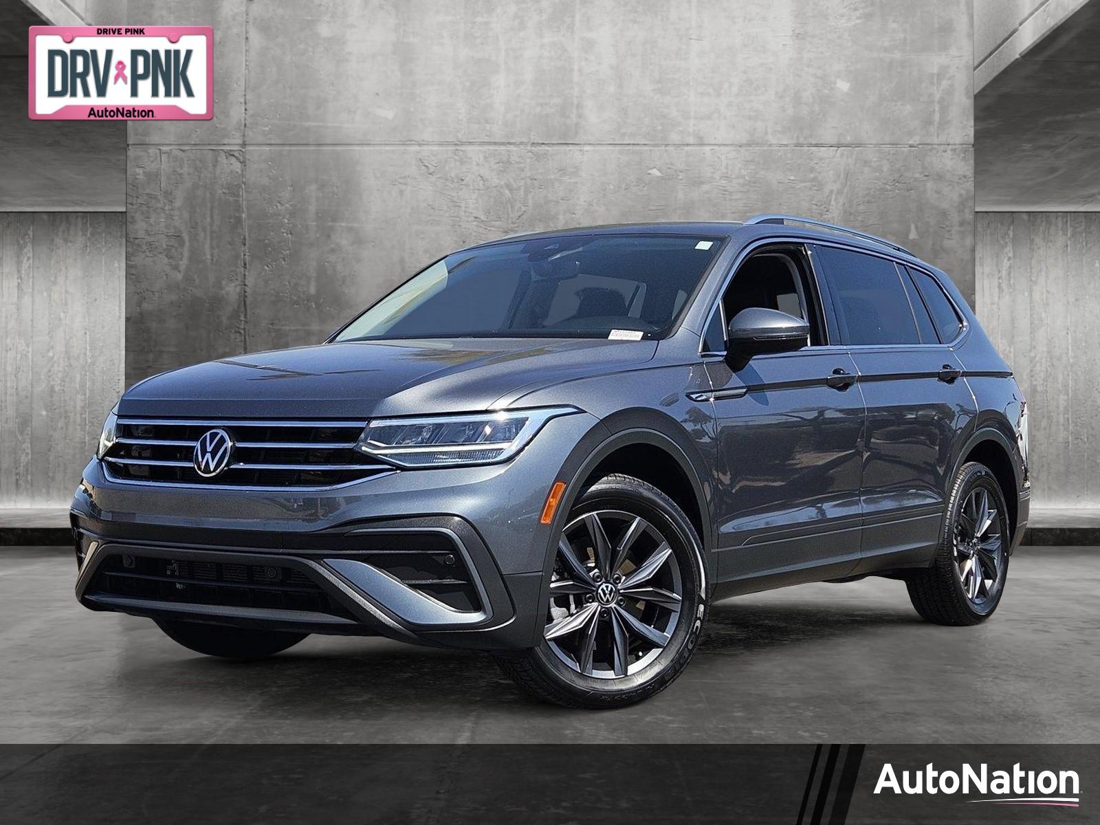 2022 Volkswagen Tiguan Vehicle Photo in PEORIA, AZ 85382-3715