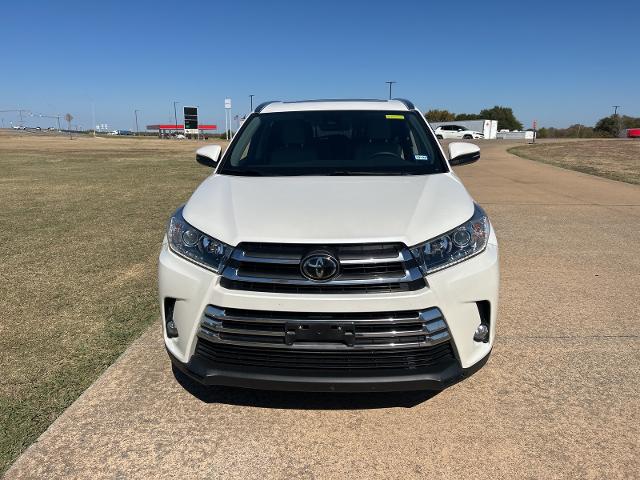 2017 Toyota Highlander Vehicle Photo in Denison, TX 75020