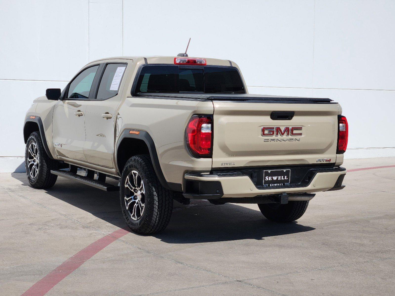 2024 GMC Canyon Vehicle Photo in GRAPEVINE, TX 76051-8302