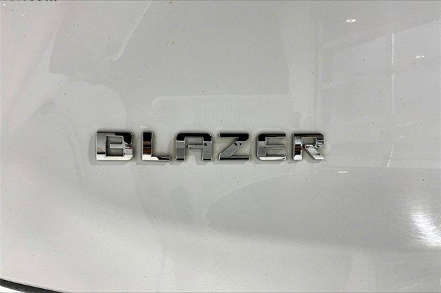 2020 Chevrolet Blazer Vehicle Photo in TOPEKA, KS 66609-0000