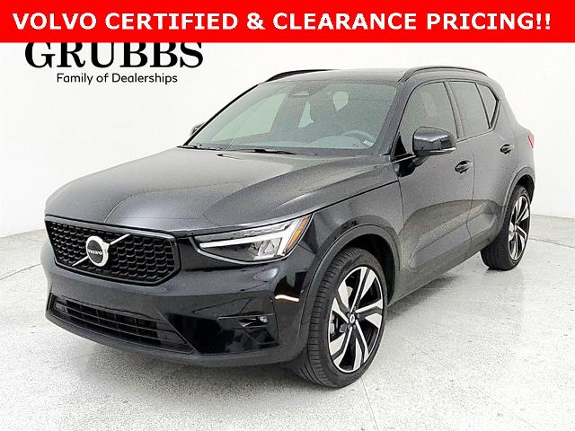 2023 Volvo XC40 Vehicle Photo in Grapevine, TX 76051