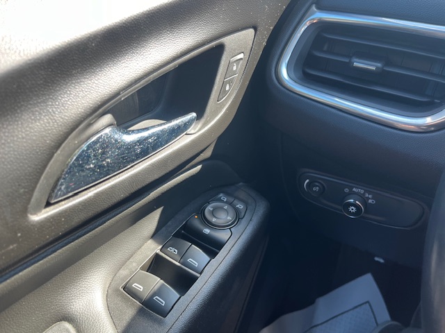 2018 Chevrolet Equinox Vehicle Photo in CORRY, PA 16407-0000