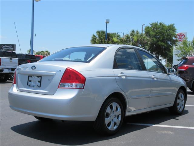 2009 Kia Spectra Vehicle Photo in LEESBURG, FL 34788-4022