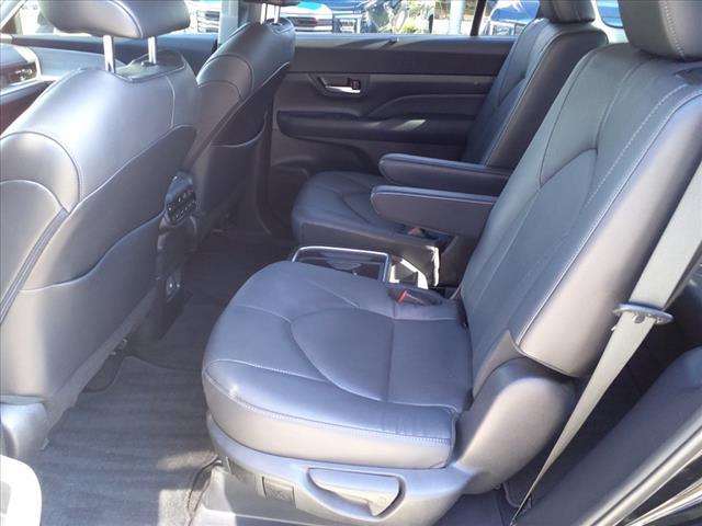 2024 Toyota Grand Highlander Vehicle Photo in Denton, TX 76205