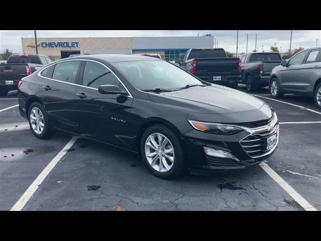 Used 2024 Chevrolet Malibu 1LT with VIN 1G1ZD5ST4RF111380 for sale in Fenton, MO