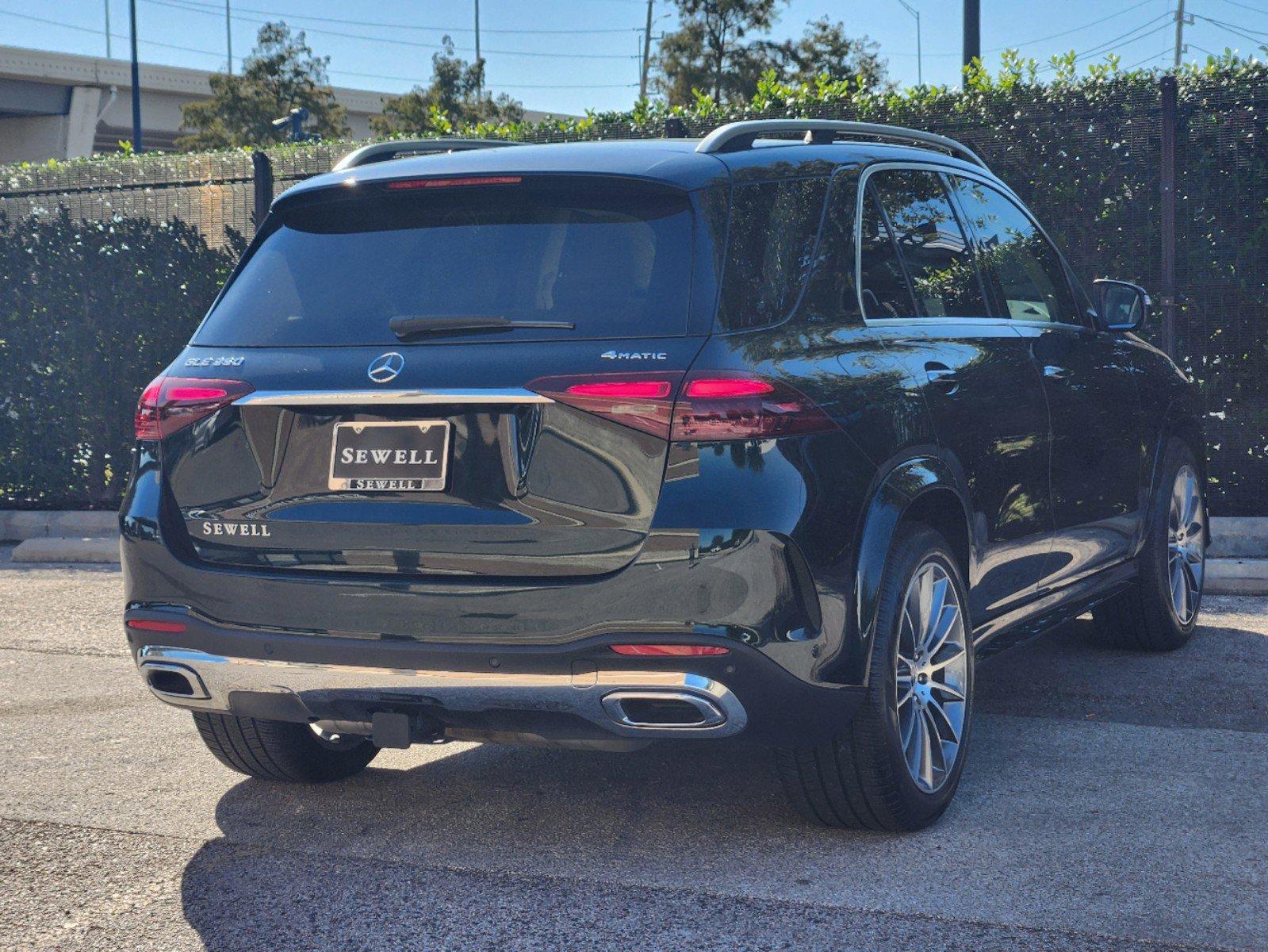 2024 Mercedes-Benz GLE Vehicle Photo in HOUSTON, TX 77079